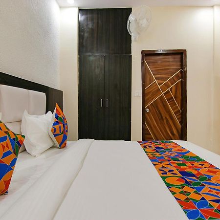 Fabhotel Palm Plaza Zirakpur Exterior foto
